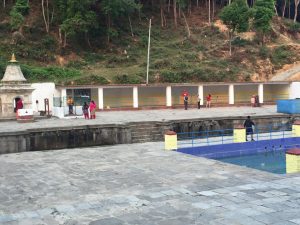 मातातीर्थ मेलाको तयारी सकियो, श्रद्धालुले डिपबोरिङ्गको पानीले स्नान गर्नुपर्ने