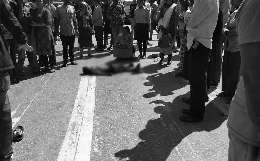 गाडीको ठक्करबाट विद्यार्थीको मृत्युपछि गजुरीमा तनाव