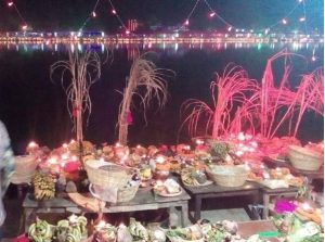 आज सूर्यदेवको आराधाना गरी छठ मनाइँदै