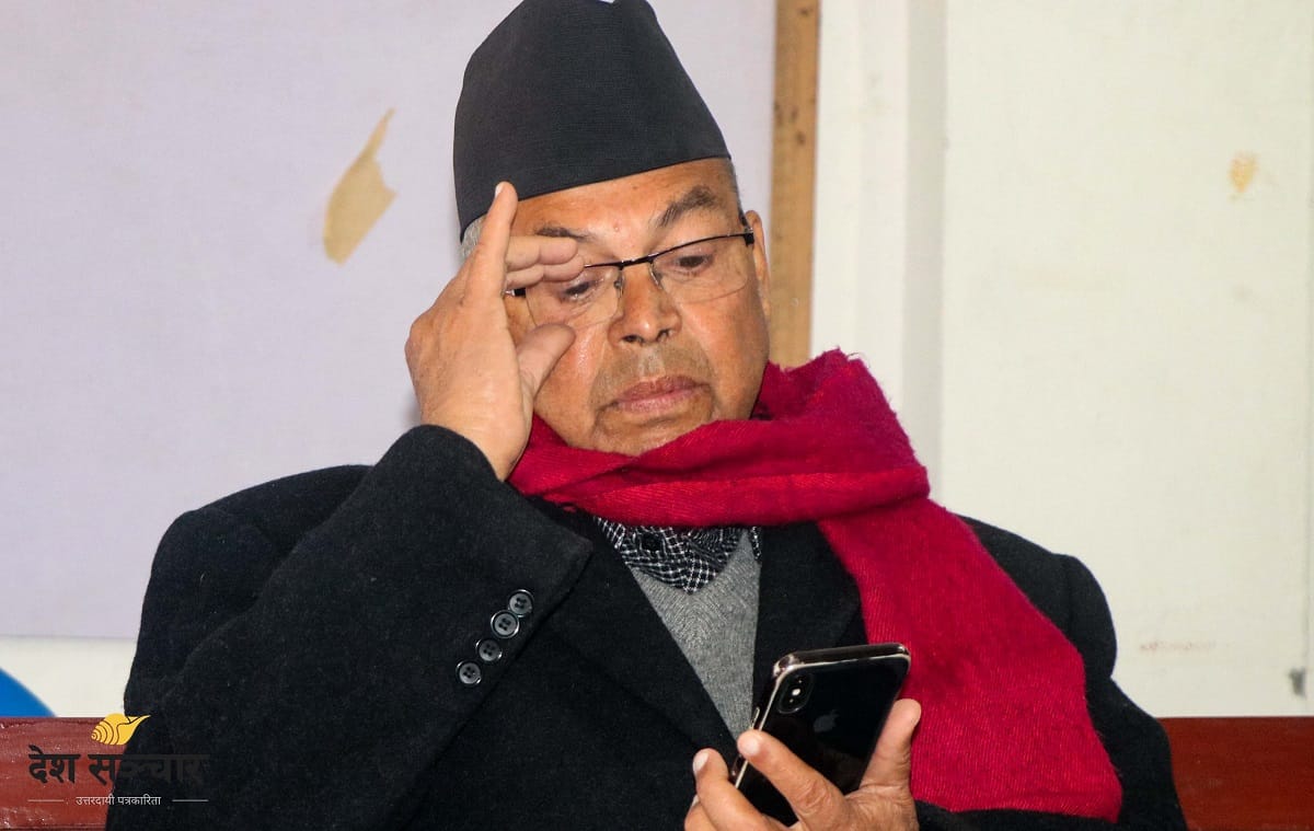 नयाँ पार्टी गठन गर्ने झलनाथ खनालको घोषणा