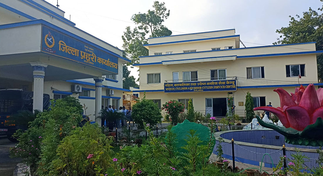 उजुरी दिन गएका पीडितको मोटरसाइकल प्रहरी कार्यालयको गेटबाटै चोरी