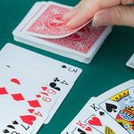 जुवातास खेलिरहेको अवस्थामा थानकोट चेकपोष्टबाट घरधनी महिलासहित ६ जना पक्राउ