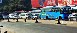 भोट हाल्न गाउँ फर्किनेहरु बढे, नागढुंगामा  सवारीको चाप (भिडियोसहित)