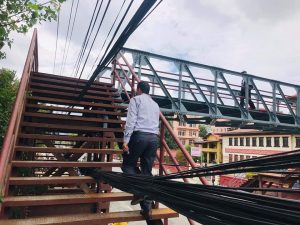 आकाशे पुल तत्काल मर्मत गर्न र पारदर्शी बनाउन उपमेयर डंगोलको निर्देशन