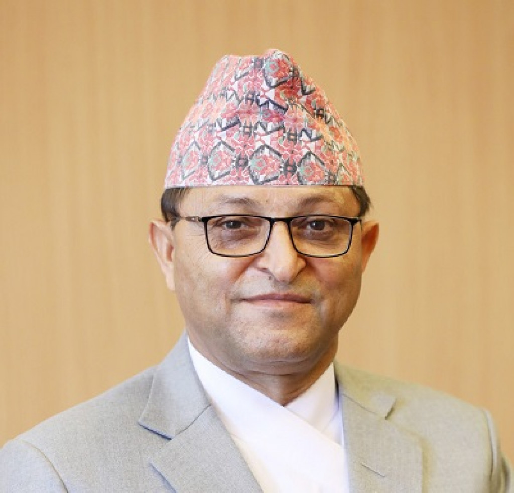 ‘माननीयज्यू मोबाइल स्विच अफ गर्नुस्’