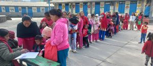 श्रीपञ्चमीका अवसरमा मंगलोदय माविको बाल विकास कक्षामा नाम दर्ता गर्न भीड