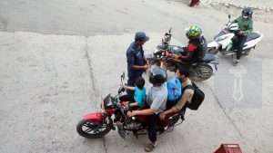 भोलि मंसिर ७ गते अत्यावश्यक बाहेक सवारीसाधन लिएर ननिस्किन ट्राफिक प्रहरीको अपिल