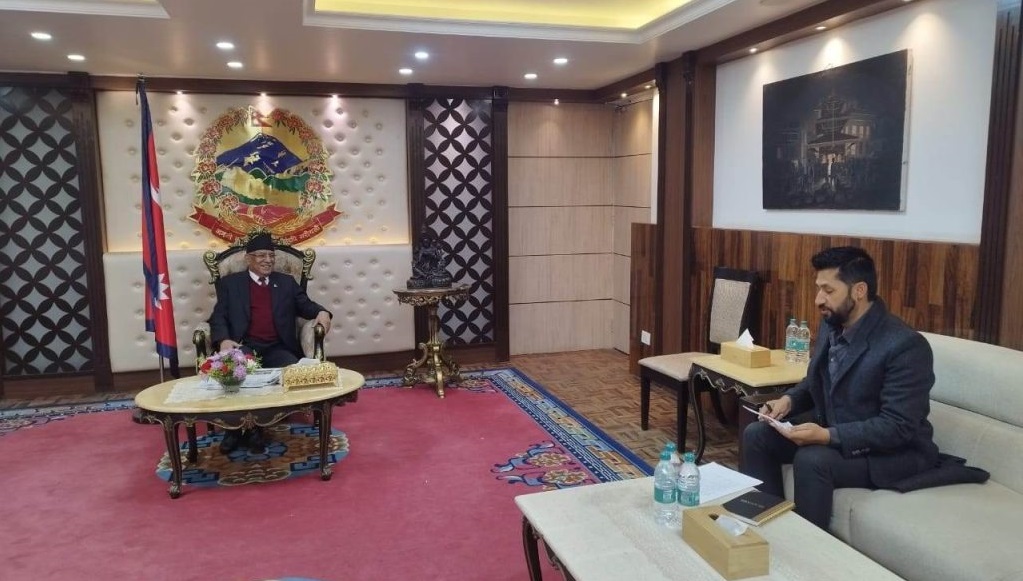 उपप्रधान तथा गृह मन्त्री रवि लामिछानेले प्रधानमन्त्रीसमक्ष बुझाए राजीनामा