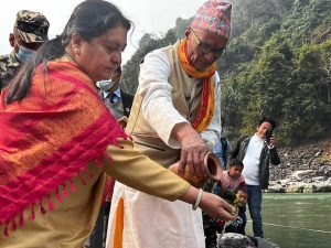 राष्ट्रपति भण्डारीद्वारा बराहक्षेत्रको दर्शन