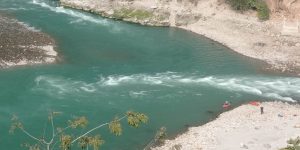 निलो देखिन थाल्यो त्रिशुली नदी