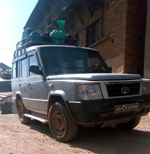 थानकोट-चित्लाङ सडकमा टाटा सुमोको ताँती (भिडियोसहित)