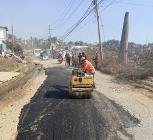 धमाधम पुरिँदै सडकका खाल्टाखुल्टी, नागढुङ्गा-दहचोक-कलंकी सडकपनि प्राथमिकतामा