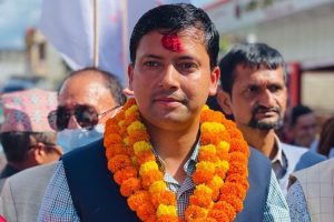 नेकपा एमालेको संसदीय दलको सचेतकमा महेश बर्तौला