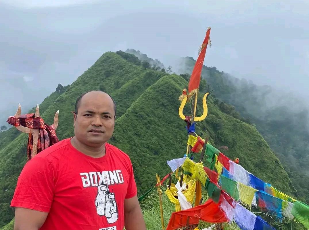 एनएसजेएफ स्पोर्टस् अवार्डः प्रशिक्षकतर्फ चन्द्रागिरिका दिपक महर्जन मनाेनयनमा