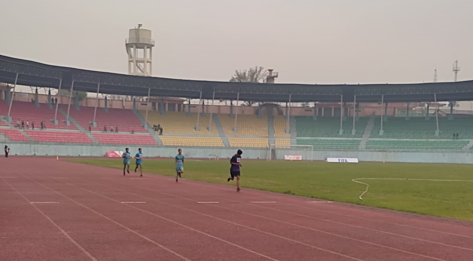 काठमाण्डाै जिल्लास्तरीय रनिङ्ग शिल्डः चन्द्रागिरिका हस्त सुनार र डोल्मा तामाङलाई स्वर्ण पदक