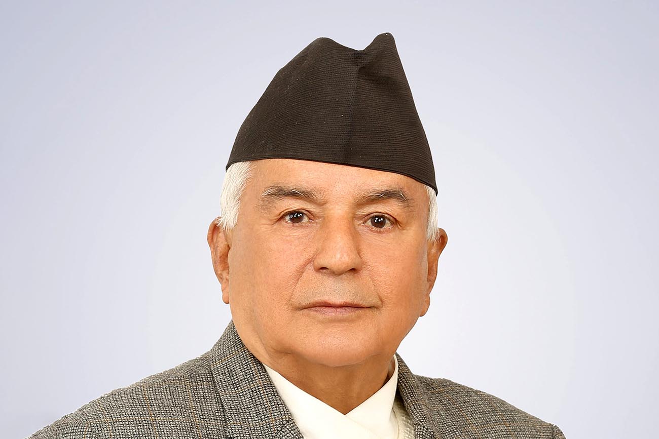 देशभरका सरकारी कार्यालयमा राष्ट्रपति पाैडेलको यो तस्बिर राख्नुपर्ने