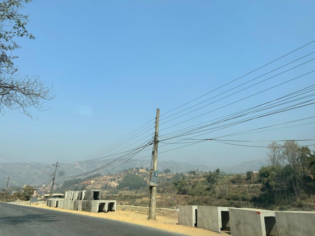 नागढुङ्गा-मुग्लिन खण्डको खम्बा सार्न विद्युत प्राधिकरणको सहमति