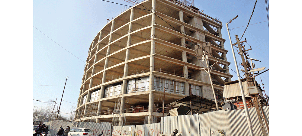 निर्माणाधीन काठमाडौं भ्यु टावरमा वैशाखदेखि पार्किङ खुल्दै