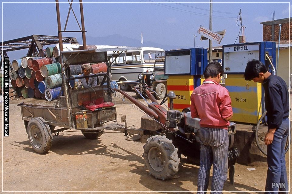 काठमाडौं महानगरभित्रका पेट्रोल पम्पमा पहेँलो रङ, कर्मचारीलाई आधारभूत अग्निनियन्त्रण तालिम