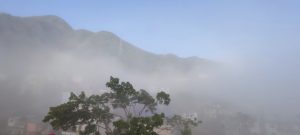 बिहानै हुस्सुले ढाक्यो चन्द्रागिरि, कस्तो रहला आजको मौसम ?