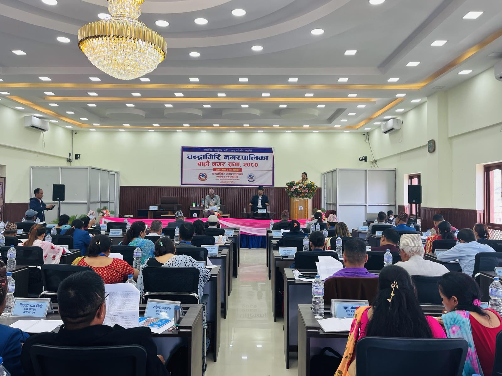 चन्द्रागिरिको नीति तथा कार्यक्रमः स्वागतद्वार निर्माणमा नो बजेट, हरेक वडामा पानी पुनःभरण पोखरी