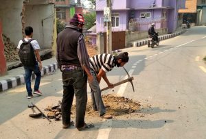 असार ३ गतेदेखि भदौ मसान्तसम्म सडक खन्न नपाइने, खने के कारबाही हुन्छ ?