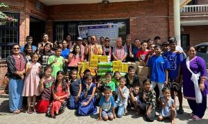 पूर्व राजाको जन्मोत्सवका अवसरमा अनाथ बालबालिकाहरुलाई सहयोग