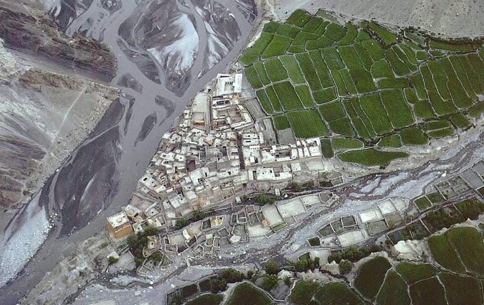 बीच बस्तीमा बाढी पस्दा कागबेनीमा व्यापक क्षति, उद्दारको कार्य जारी, विद्युत सेवा अवरूद्ध