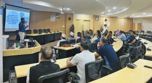 चन्द्रागिरिका मेयरसहित नेपालका १५ मेयर र ८ उपमेयर हैदरावादमा ढल व्यवस्थापन पढ्दै