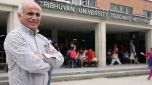 कैलालीमा डा. गाेविन्द केसीकाे सत्याग्रह शुरू