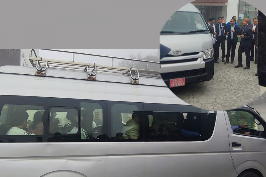 परिवारसहित चन्द्रागिरि रिसोर्टमा प्रचण्ड, ‘नेकपा एमाले जिन्दावाद’ को नाराले खल्लो बनाइदियो ट्रिप !