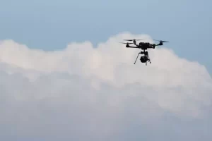 प्रहरी परिसरको निर्देशनपछि यसकारण देखिँदैछन चन्द्रागिरि क्षेत्रको आकाशमा ड्रोनको लस्कर