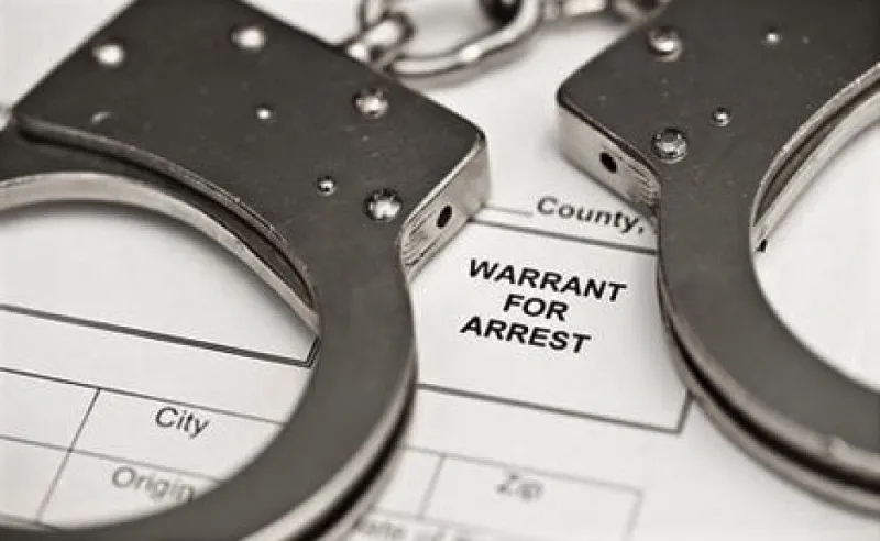 मेयरका स्वकीय सचिवविरुद्ध पक्राउ पुर्जी