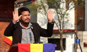 सांसद शाहीकाे उपस्थितिमा राप्रपाकाे बैठक गुर्जुधारामा बस्दै