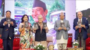 मनकामना केबुलकारका संस्थापक लक्ष्मणबाबु श्रेष्ठ बारेको पुस्तक सार्वजनिक