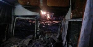 झ्याप्ले खोला पहिरोः तीन वटा गाडीमा १४ वटा शव भेटियो