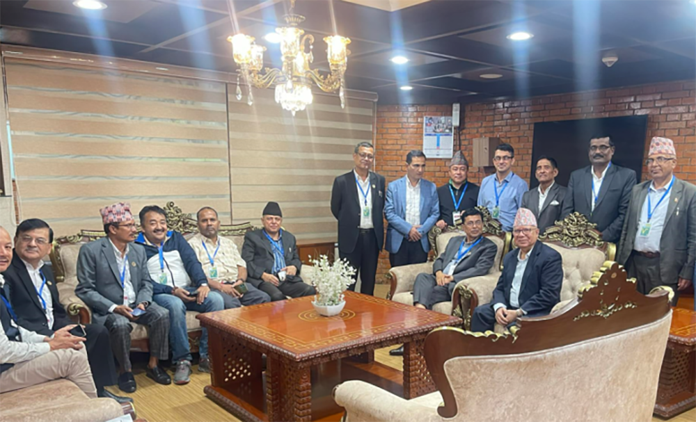 नेकपा एसका अध्यक्ष माधवकुमार नेपाल रुस प्रस्थान, पाण्डेलाई कार्यवाहक अध्यक्षको जिम्मेवारी