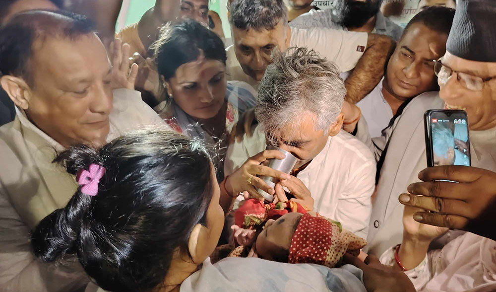 पूर्व मुख्यमन्त्री कार्कीले तोडे अनसन