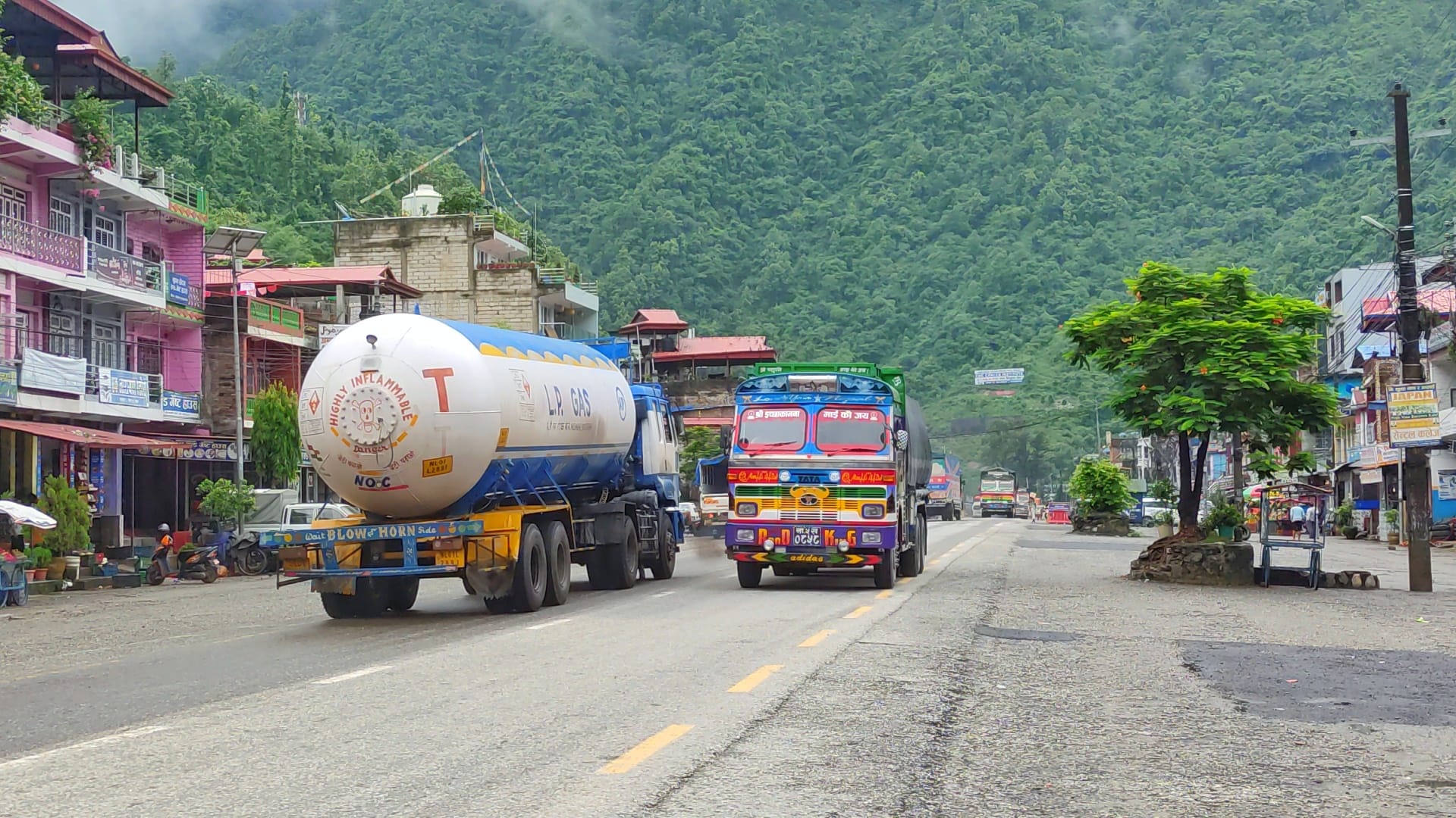 कोजाग्रत पूर्णिमासम्म नारायणगढ-काठमाडौं सडकमा ठूला सवारी साधन सञ्चालनमा रोक