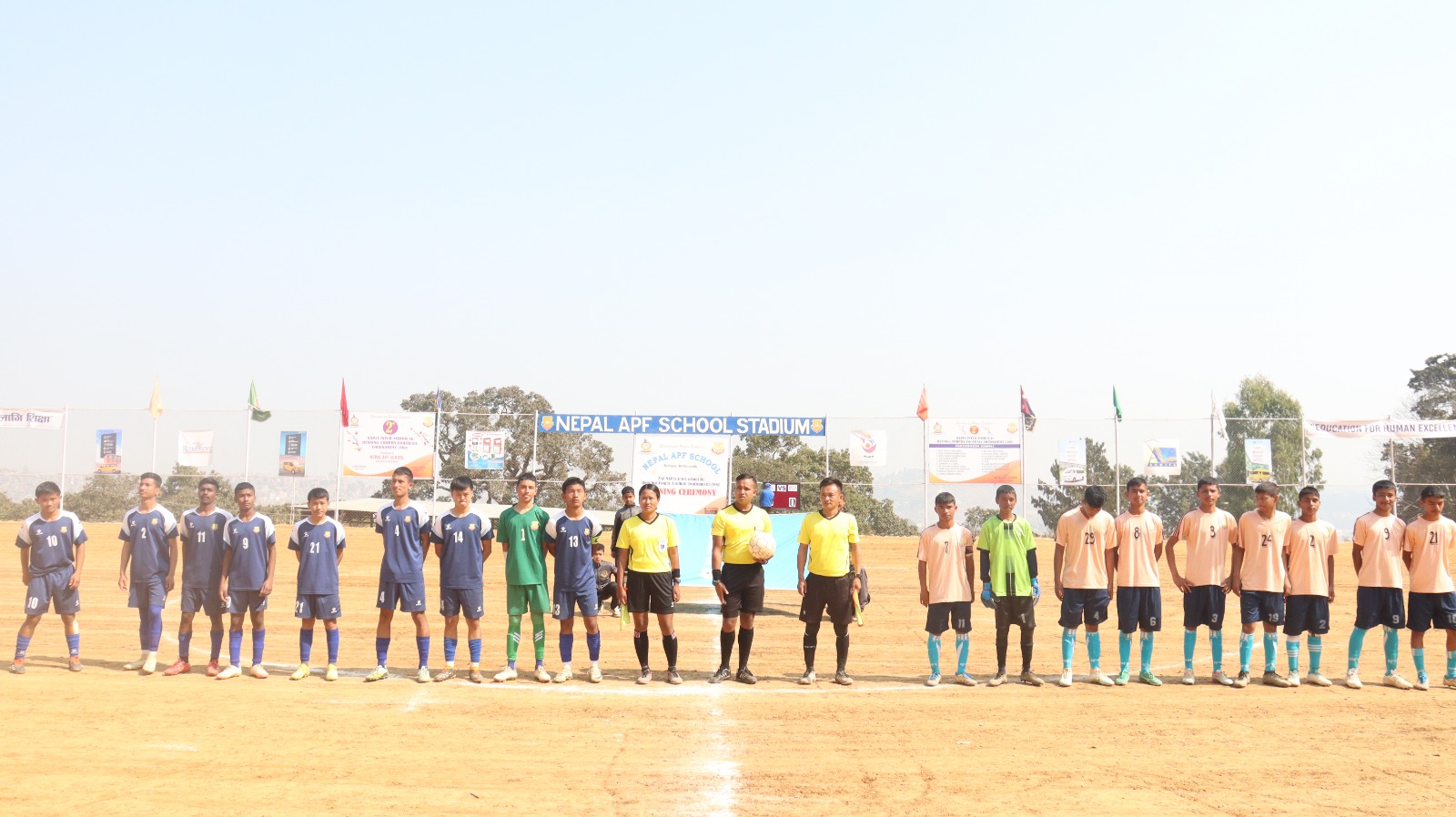 सशस्त्र प्रहरी महानिरीक्षक रनिङ ट्रफी फुटबलः पुलिस स्कुल र एपीएफ स्कुल सेमीफाइनलमा