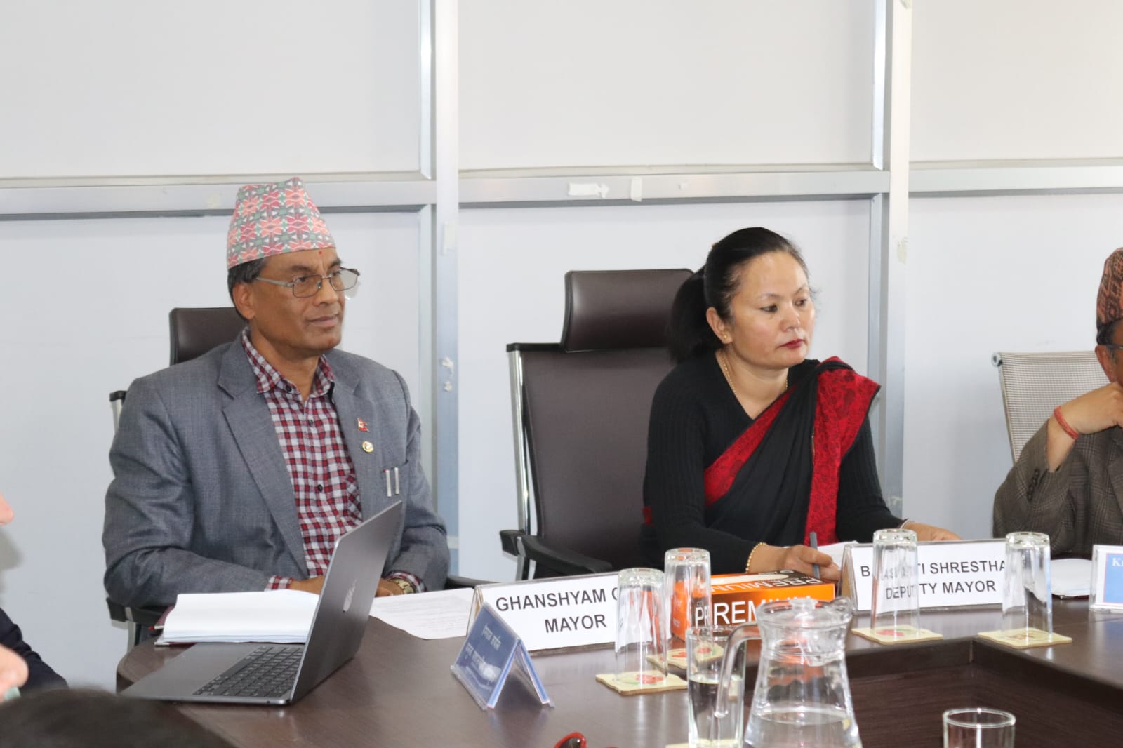 चन्द्रागिरिसहित बागमतीका ११९ स्थानीय सरकार प्रमुख र उपप्रमुख धुलिखेलमा भेला हुँदै