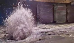 थापाथलीमा फुटेको पाइप तत्काल मर्मत गरी पानी सुचारु गराउन मन्त्री यादवको निर्देशन