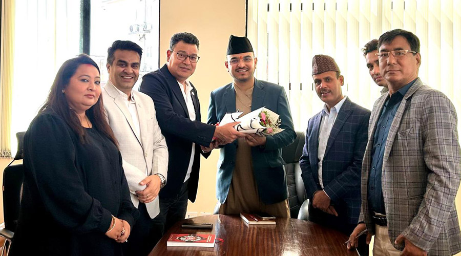 बीमा प्राधिकरण र नेपाल अटोमोबाइल्स एसोसिएसनबीच बीमा नीतिबारे छलफल