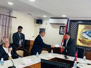 राप्रपाले माग्यो गृहमन्त्रीको राजीनामा, तीनकुने घटनाबारे छानबिन आयोग गठन गर्न ध्यानाकर्षण