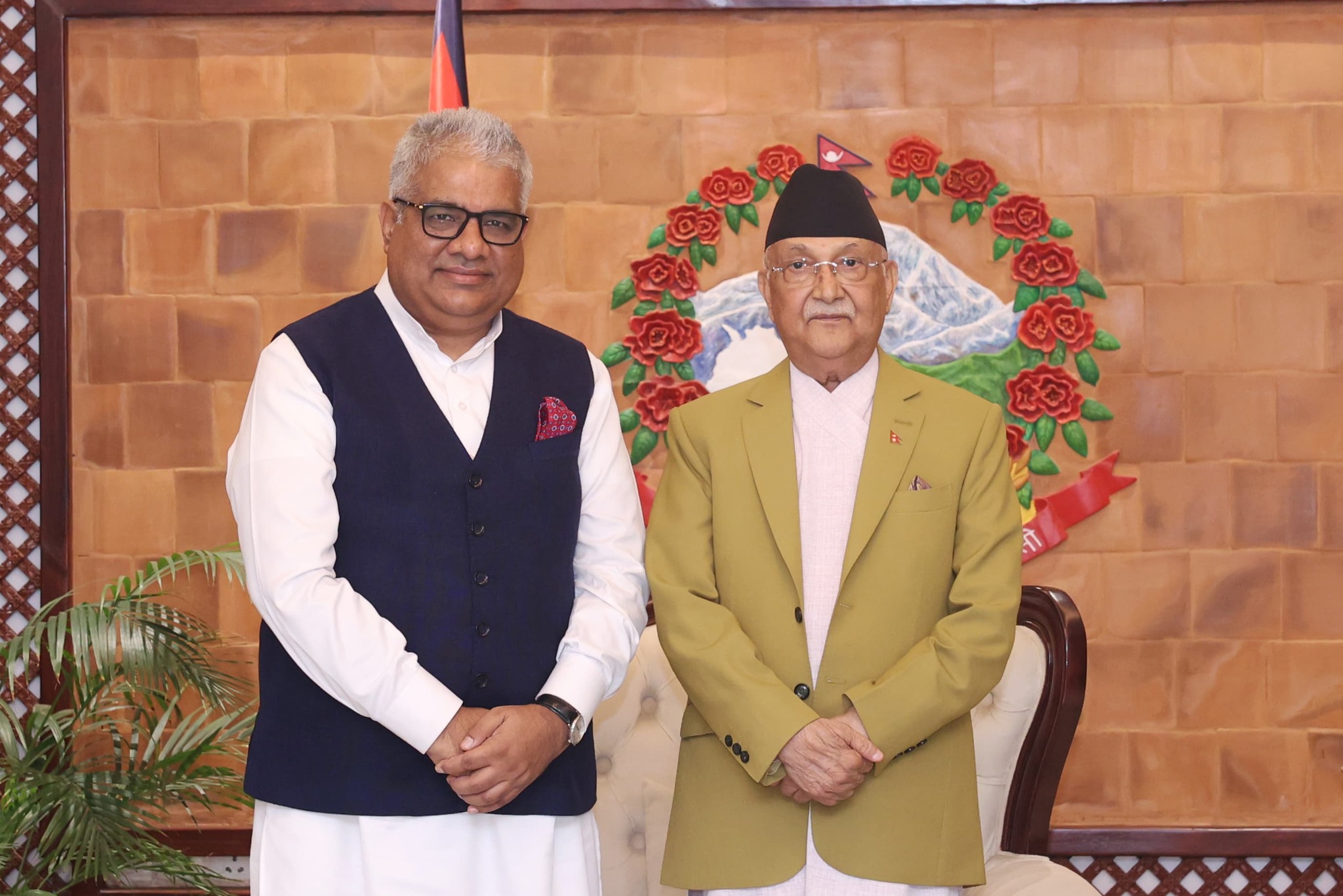 प्रधानमन्त्रीसँग भारतका वनमन्त्रीको शिष्टाचार भेट