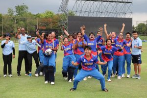 थाइल्याण्डमा भावविह्वल चेलीहरू…