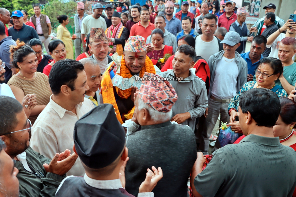 चन्द्रागिरिबाट पहिलोपटक सगरमाथा चुचुरोमा पुग्ने मच्छेगाउँका विधानलाई जनस्तरबाट भव्य स्वागत