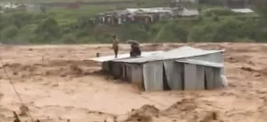 नख्खु खोलामा बा-छोरी बचाउने चणिकलाललाई बागमती प्रदेश सरकारले डेढ लाख पुरस्कार दिने