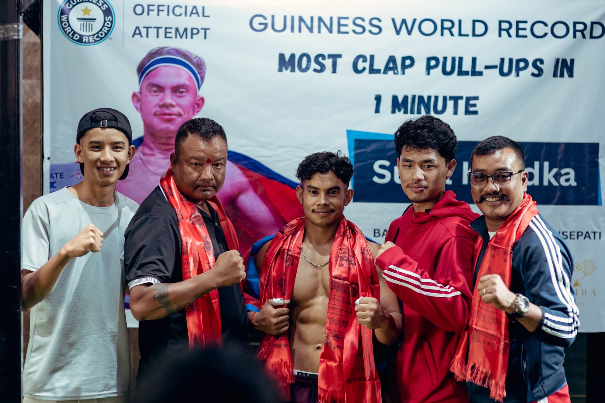 नरहरीपुर कराते डोजोका प्रशिक्षार्थी धादिङका सुनिल खड्काले गिनिज वर्ल्ड रेकर्ड तोडे