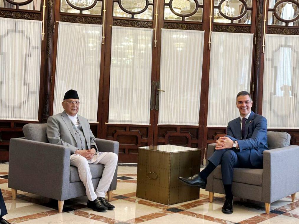 प्रधानमन्त्री ओली र स्पेनका समकक्षी पेड्रोबीच भेटवार्ता